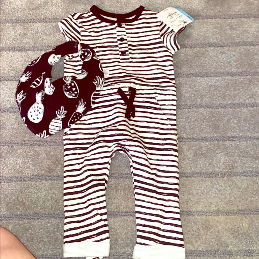 Brand new Baby romper with bib